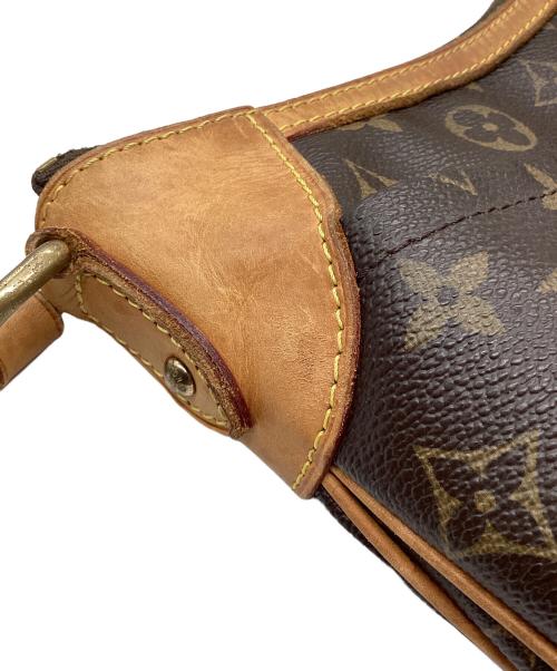 LOUIS VUITTON（ルイ ヴィトン）LOUIS VUITTON (ルイ ヴィトン) ショルダーバッグ ブラウンの古着・服飾アイテム