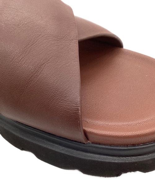 UGG（アグ）UGG (アグ) スライドサンダル ブラウン サイズ:28cmの古着・服飾アイテム