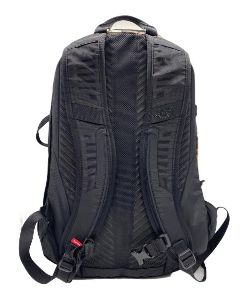 THE NORTH FACE（ザ ノース フェイス）THE NORTH FACE (ザ ノース フェイス) SUPREME (シュプリーム) リュック カーキの古着・服飾アイテム