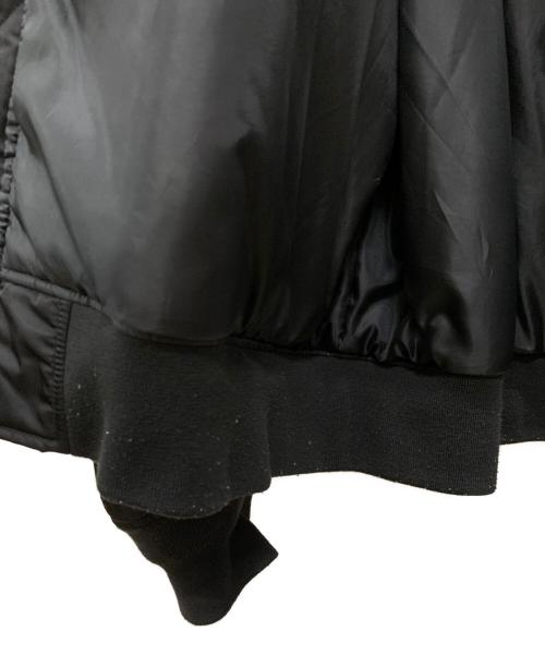 GU（ジーユー）GU (ジーユー) UNDERCOVER (アンダーカバー) MA-1ジャケット ブラック サイズ:XLの古着・服飾アイテム