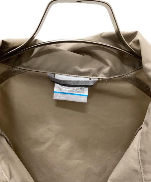 Columbia（コロンビア）Columbia (コロンビア) FREAK'S STORE (フリークスストア) Columbia  × FREAK'S STORE ジャケット ベージュ サイズ:S 未使用品の古着・服飾アイテム