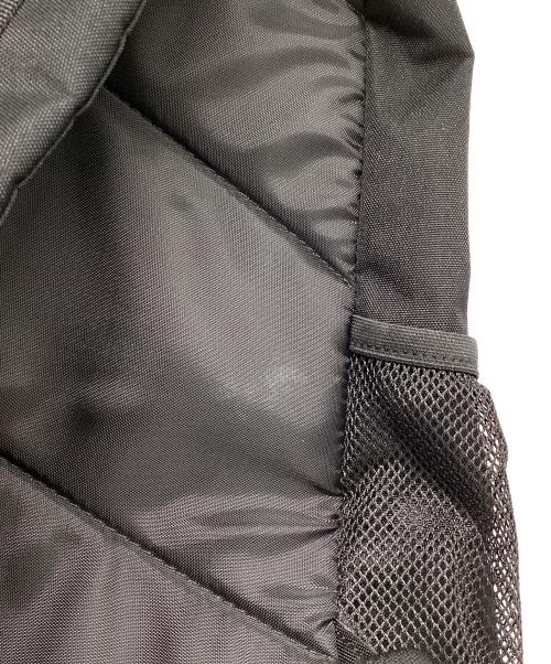 CarHartt（カーハート）CarHartt (カーハート) リュック ブラックの古着・服飾アイテム