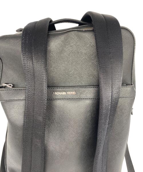 MICHAEL KORS（マイケル・コース）MICHAEL KORS (マイケル・コース) リュック ブラックの古着・服飾アイテム