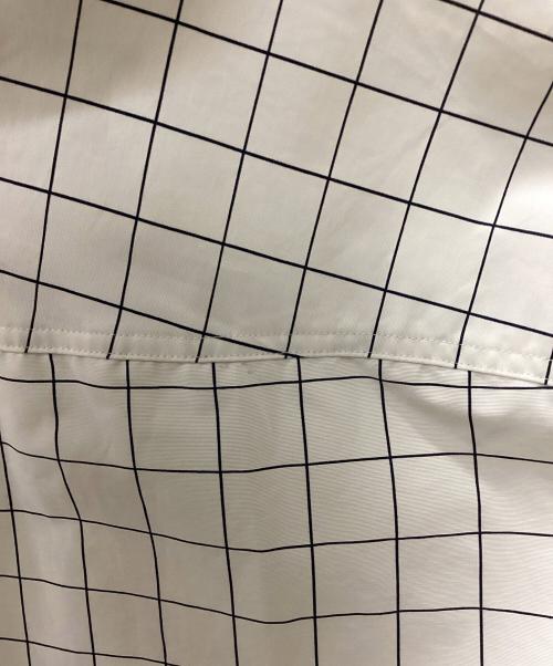 SUPREME（シュプリーム）Supreme (シュプリーム) Supreme Heavy Nylon Anorak ホワイト サイズ:Sの古着・服飾アイテム