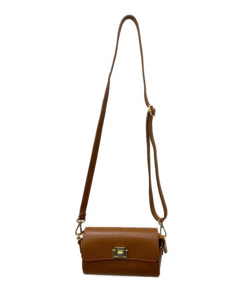 AULENTTI（オウレンティ）AULENTTI (オウレンティ) レザーショルダーバッグ ブラウンの古着・服飾アイテム
