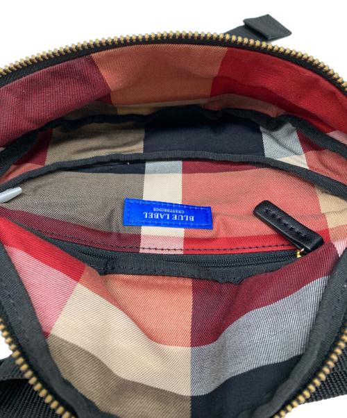 BLUE LABEL CRESTBRIDGE（ブルーレーベルクレストブリッジ）BLUE LABEL CRESTBRIDGE (ブルーレーベルクレストブリッジ) ボディーバッグ ブラックの古着・服飾アイテム