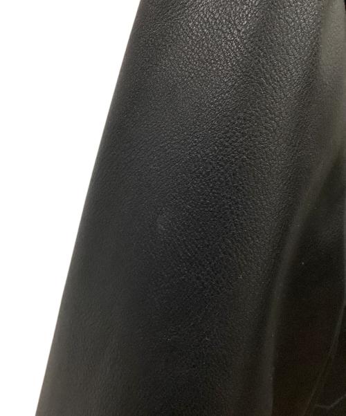 LEVI'S（リーバイス）LEVI'S (リーバイス) LIMITED LEATHER TRUCKER JACKET ブラック サイズ:Mの古着・服飾アイテム