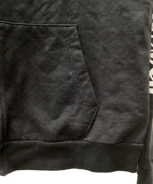 CHROME HEARTS（クロムハーツ）CHROME HEARTS (クロムハーツ) CHプラス総柄ダガージップパーカー ブラック サイズ:Mの古着・服飾アイテム