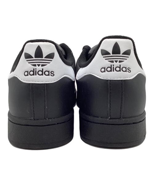adidas（アディダス）adidas (アディダス) スニーカー ブラック サイズ:27cmの古着・服飾アイテム