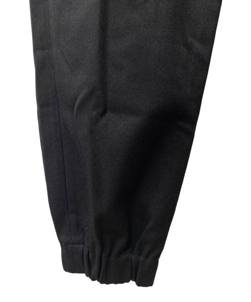 SHIPS（シップス）SHIPS (シップス) 抗菌加工〉japan quality カラー テーパード スリム チノパンツ ブラック サイズ:Mの古着・服飾アイテム