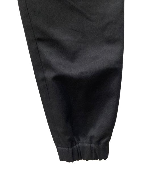 SHIPS（シップス）SHIPS (シップス) 抗菌加工〉japan quality カラー テーパード スリム チノパンツ ブラック サイズ:Mの古着・服飾アイテム