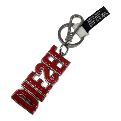 DIESEL（ディーゼル）DIESEL (ディーゼル) 3Dキーリング ブラック×レッド ブラック×レッドの古着・服飾アイテム