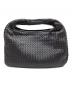 BOTTEGA VENETA（ボッテガベネタ）の古着「イントレチャートハンドバッグ」｜ブラック