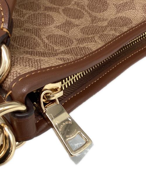 COACH（コーチ）COACH (コーチ) ショルダーバッグ ブラウンの古着・服飾アイテム