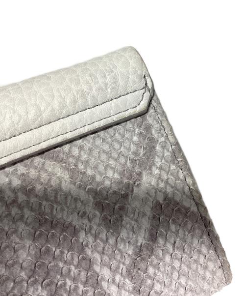 FURLA（フルラ）FURLA (フルラ) 長財布 ホワイトの古着・服飾アイテム
