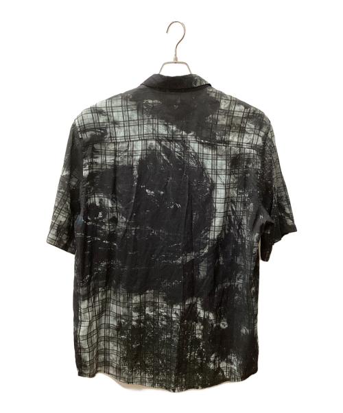 DIESEL（ディーゼル）DIESEL (ディーゼル) 半袖シャツ ブラック×グレー サイズ:52の古着・服飾アイテム