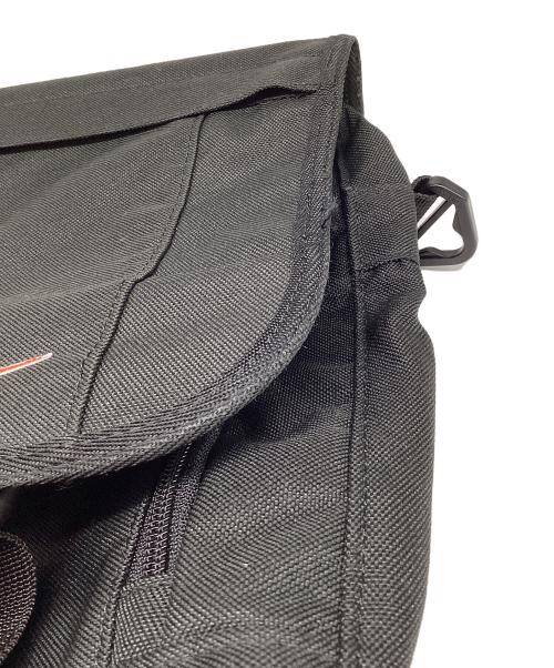 NIKE（ナイキ）NIKE (ナイキ) 00’ｓメッセンジャーバッグ ブラックの古着・服飾アイテム