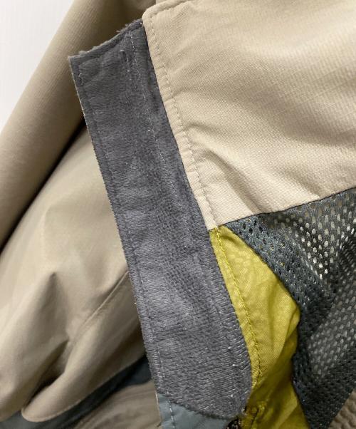 Columbia（コロンビア）Columbia (コロンビア) マウンテンパーカー カーキ サイズ:Lの古着・服飾アイテム