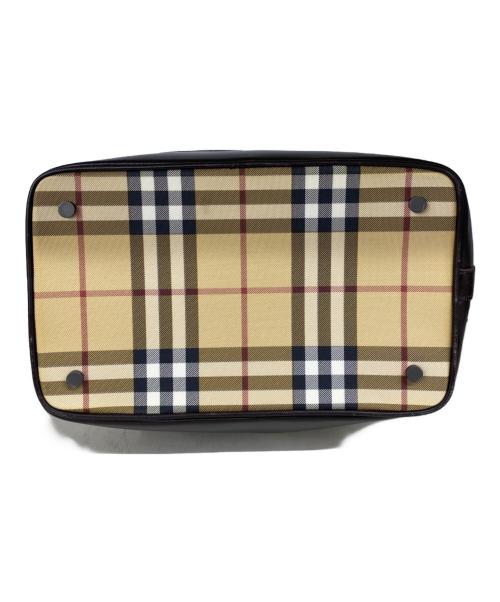 BURBERRY LONDON（バーバリーロンドン）BURBERRY LONDON (バーバリーロンドン) ノバチェック柄巾着ショルダーバッグ ベージュの古着・服飾アイテム