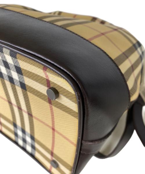 BURBERRY LONDON（バーバリーロンドン）BURBERRY LONDON (バーバリーロンドン) ノバチェック柄巾着ショルダーバッグ ベージュの古着・服飾アイテム