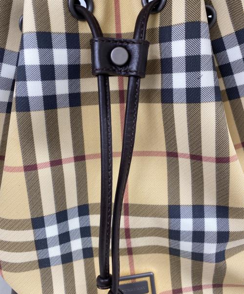 BURBERRY LONDON（バーバリーロンドン）BURBERRY LONDON (バーバリーロンドン) ノバチェック柄巾着ショルダーバッグ ベージュの古着・服飾アイテム