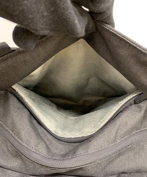 Incase（インケース）Incase (インケース) トートバッグ ブラックの古着・服飾アイテム