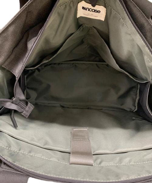 Incase（インケース）Incase (インケース) トートバッグ ブラックの古着・服飾アイテム
