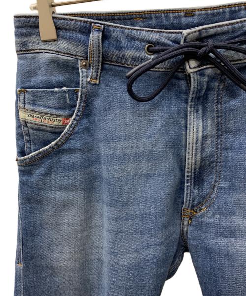 DIESEL（ディーゼル）DIESEL (ディーゼル) デニムパンツ ブルー サイズ:W28の古着・服飾アイテム