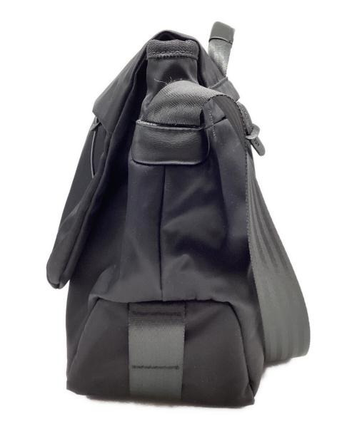 Manhattan Portage BLACK LABEL（マンハッタンポーテージ ブラックレーベル）Manhattan Portage BLACK LABEL (マンハッタンポーテージ ブラックレーベル) メッセンジャーバッグ ブラックの古着・服飾アイテム