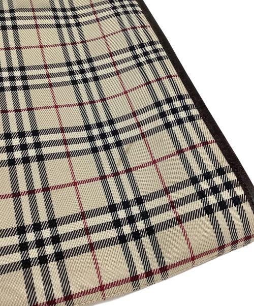 BURBERRY（バーバリー）BURBERRY (バーバリー) ショルダーバッグ ベージュの古着・服飾アイテム