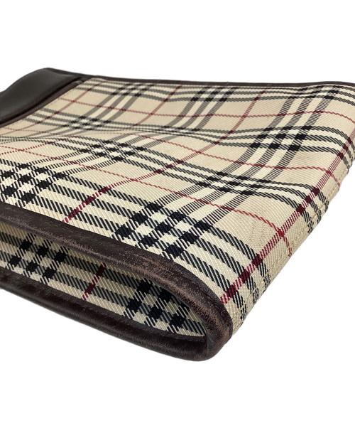 BURBERRY（バーバリー）BURBERRY (バーバリー) ショルダーバッグ ベージュの古着・服飾アイテム