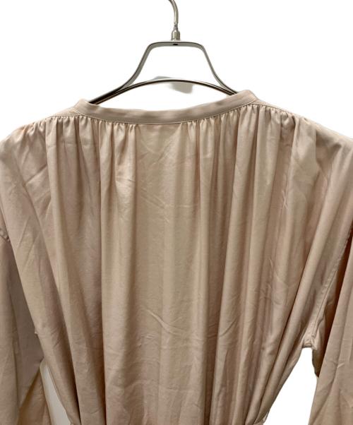BACCA（バッカ）BACCA (バッカ) 長袖ワンピース ベージュ サイズ:Sの古着・服飾アイテム