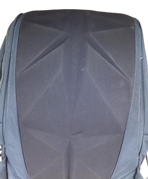 THE NORTH FACE（ザ ノース フェイス）THE NORTH FACE (ザ ノース フェイス) SHUTTLE DAYPACKの古着・服飾アイテム