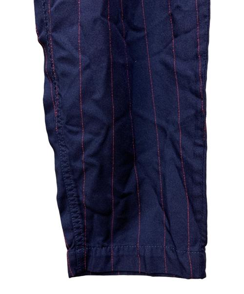 COMME des GARCONS（コムデギャルソン）COMME des GARCONS (コムデギャルソン) 22SS ポリ縮絨 ストライプ テーパードパンツ ネイビー サイズ:XSの古着・服飾アイテム