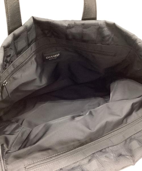 CHANEL（シャネル）CHANEL (シャネル) ニュートラベルライン トートバッグ ブラックの古着・服飾アイテム