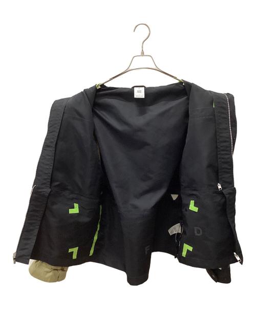 NIKE（ナイキ）NIKE (ナイキ) FenG CHen WANG (フェンチェンワン) トランスフォームジャケット ブラック×ベージュ サイズ:Sの古着・服飾アイテム