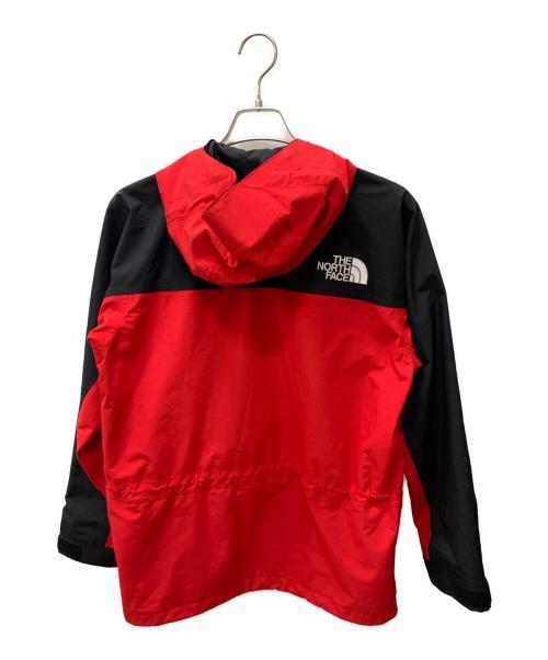 THE NORTH FACE（ザ ノース フェイス）THE NORTH FACE (ザ ノース フェイス) マウンテンライトジャケット レッド×ブラック サイズ:Sの古着・服飾アイテム