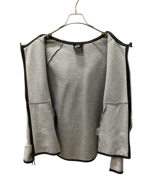 NIKE（ナイキ）NIKE (ナイキ) ジップパーカー グレー サイズ:Mの古着・服飾アイテム