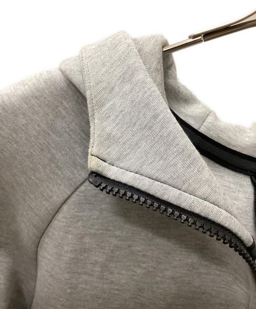 NIKE（ナイキ）NIKE (ナイキ) ジップパーカー グレー サイズ:Mの古着・服飾アイテム