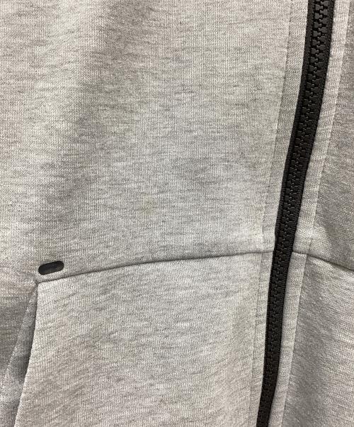 NIKE（ナイキ）NIKE (ナイキ) ジップパーカー グレー サイズ:Mの古着・服飾アイテム