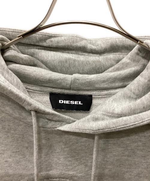 DIESEL（ディーゼル）DIESEL (ディーゼル) プルオーバーパーカー グレー サイズ:Mの古着・服飾アイテム