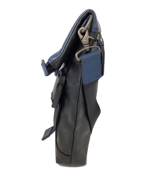 LANVIN en Bleu（ランバンオンブルー）LANVIN en Bleu (ランバンオンブルー) ショルダーバッグ ブルー×ブラックの古着・服飾アイテム
