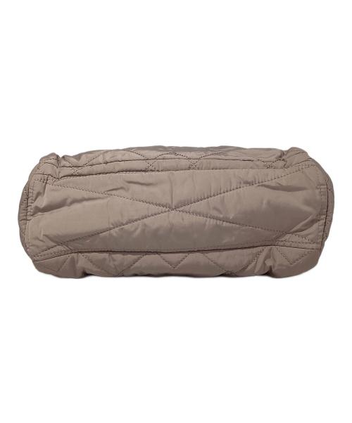 MARC JACOBS（マークジェイコブス）MARC JACOBS (マークジェイコブス) Quilted Nylon Weekender トートバッグ ピンクの古着・服飾アイテム