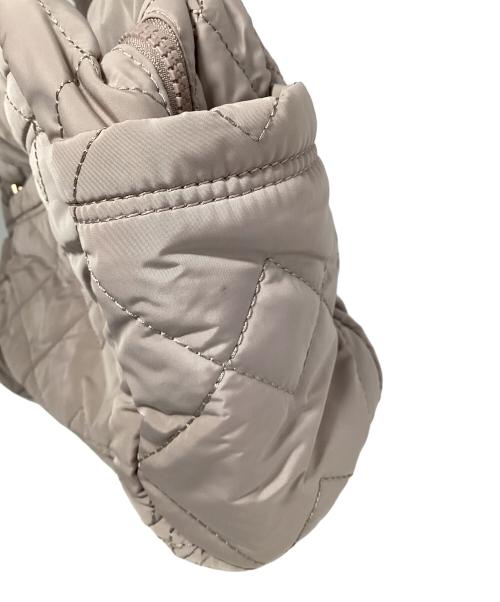 MARC JACOBS（マークジェイコブス）MARC JACOBS (マークジェイコブス) Quilted Nylon Weekender トートバッグ ピンクの古着・服飾アイテム