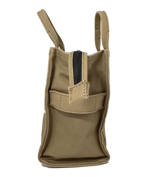 MARC JACOBS（マークジェイコブス）MARC JACOBS (マークジェイコブス) THE TOTE BAG カーキの古着・服飾アイテム