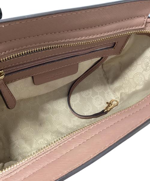 MICHAEL KORS（マイケルコース）MICHAEL KORS (マイケルコース) ショルダーバッグ ピンクの古着・服飾アイテム