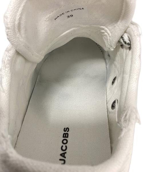 MARC JACOBS（マークジェイコブス）MARC JACOBS (マークジェイコブス) MARC JACOBS スニーカー ホワイト サイズ:39の古着・服飾アイテム
