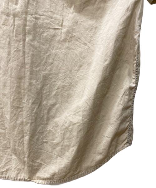 stussy（ステューシー）stussy (ステューシー) 半袖シャツ ベージュ サイズ:Mの古着・服飾アイテム