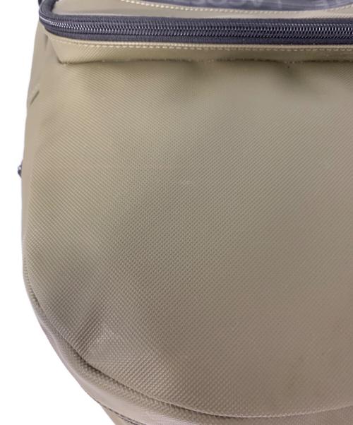 LACOSTE（ラコステ）LACOSTE (ラコステ) リュック カーキの古着・服飾アイテム