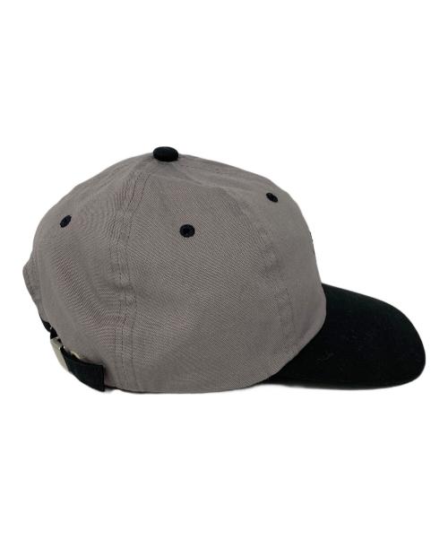 A BATHING APE（アベイシングエイプ）A BATHING APE (アベイシングエイプ) キャップ グレーの古着・服飾アイテム